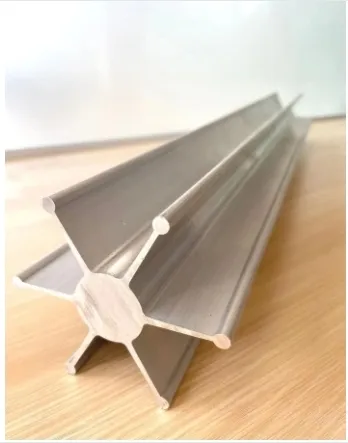 Profili di estrusione 7075 Lega di alluminio Prodotto in alluminio Fabbrica in Cina